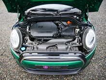 MINI Hatch 1.5 Cooper Classic Hatchback 5dr, Manual