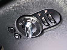 MINI Hatch 1.5 Cooper Classic Hatchback 5dr, Manual