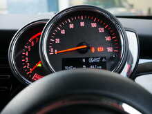 MINI Hatch 1.5 Cooper Classic Hatchback 5dr, Manual