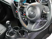 MINI Hatch 1.5 Cooper Classic Hatchback 5dr, Manual