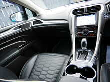 Ford Mondeo 2.0 TDCi Vignale, Powershift