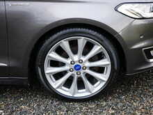 Ford Mondeo 2.0 TDCi Vignale, Powershift