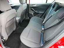 Ford Focus 1.0T EcoBoost Titanium, Manual