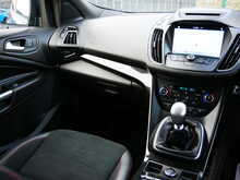 Ford Kuga 1.5T EcoBoost ST-Line SUV, Manual