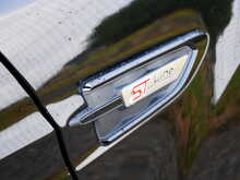 Ford Kuga 1.5T EcoBoost ST-Line SUV, Manual