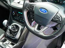 Ford Kuga 1.5T EcoBoost ST-Line SUV, Manual