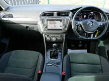 Volkswagen Tiguan 2.0 TDI BlueMotion Tech SEL 4Motion, Manual