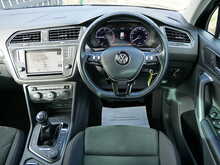 Volkswagen Tiguan 2.0 TDI BlueMotion Tech SEL 4Motion, Manual