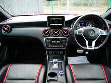 Mercedes-Benz A Class 2.0 A45 AMG 4MATIC, SpdS DCT