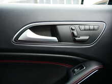 Mercedes-Benz A Class 2.0 A45 AMG 4MATIC, SpdS DCT