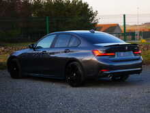 BMW 3 Series 2.0 320d SESaloon, Automatic [Euro 6]