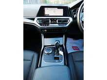 BMW 3 Series 2.0 320d SESaloon, Automatic [Euro 6]
