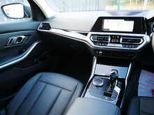 BMW 3 Series 2.0 320d SESaloon, Automatic [Euro 6]