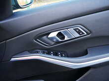 BMW 3 Series 2.0 320d SESaloon, Automatic [Euro 6]