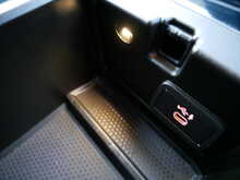 BMW 3 Series 2.0 320d SESaloon, Automatic [Euro 6]