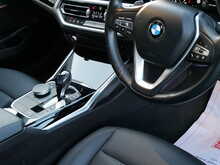 BMW 3 Series 2.0 320d SESaloon, Automatic [Euro 6]