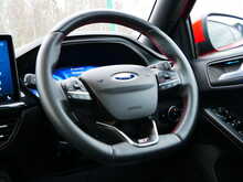 Ford Focus 2.0T EcoBoost ST Hatchback, Manual