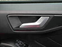 Ford Focus 2.0T EcoBoost ST Hatchback, Manual