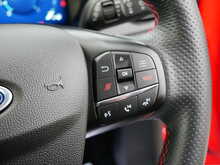 Ford Focus 2.0T EcoBoost ST Hatchback, Manual
