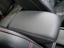 Ford Focus 2.0T EcoBoost ST Hatchback, Manual