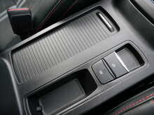 Ford Focus 2.0T EcoBoost ST Hatchback, Manual