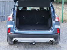 Ford Kuga 1.5 EcoBlue Titanium First Edition SUV, Manual