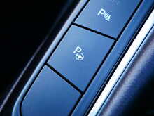 Ford Kuga 1.5 EcoBlue Titanium First Edition SUV, Manual