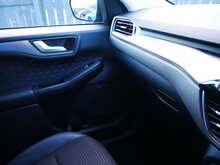 Ford Kuga 1.5 EcoBlue Titanium First Edition SUV, Manual
