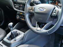 Ford Kuga 1.5 EcoBlue Titanium First Edition SUV, Manual