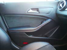 Mercedes-Benz CLA 2.1 CLA220d AMG Line Coupe, 7G-DCT [Euro 6]