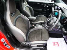 MINI Hatch 1.5 Cooper Sport Hatchback, Steptronic