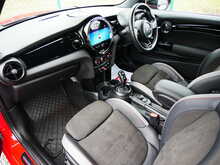 MINI Hatch 1.5 Cooper Sport Hatchback, Steptronic