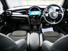 MINI Hatch 1.5 Cooper Sport Hatchback, Steptronic
