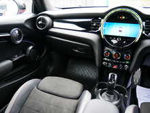MINI Hatch 1.5 Cooper Sport Hatchback, Steptronic