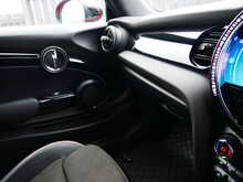 MINI Hatch 1.5 Cooper Sport Hatchback, Steptronic