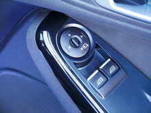 Ford Fiesta 1.0T EcoBoost Titanium