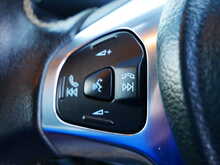 Ford Fiesta 1.0T EcoBoost Titanium
