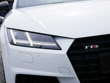 Audi TTS 2.0 TFSI Black Edition quattro Coupe, S-Tronic