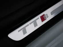 Audi TTS 2.0 TFSI Black Edition quattro Coupe, S-Tronic