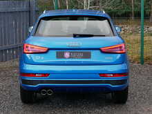 Audi Q3 1.4 TFSI CoD S line Edition, Manual