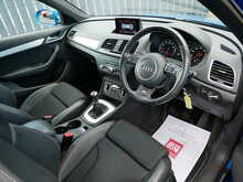 Audi Q3 1.4 TFSI CoD S line Edition, Manual