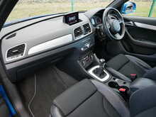 Audi Q3 1.4 TFSI CoD S line Edition, Manual