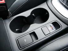 Audi Q3 1.4 TFSI CoD S line Edition, Manual