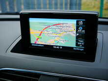 Audi Q3 1.4 TFSI CoD S line Edition, Manual