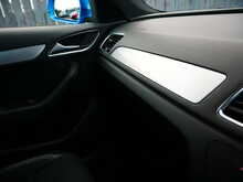 Audi Q3 1.4 TFSI CoD S line Edition, Manual