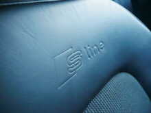 Audi Q3 1.4 TFSI CoD S line Edition, Manual