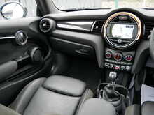 MINI Hatch 2.0 Cooper S, Manual
