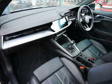 Audi A3 1.5 TFSI S line Sportback, Manual