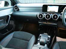 Mercedes-Benz A Class 2.0 A35 AMG Hatchback SpdS DCT 4Matic