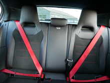 Mercedes-Benz A Class 2.0 A35 AMG Hatchback SpdS DCT 4Matic